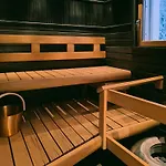 Korento - Private With Sauna & Lappish-style Grill Hut