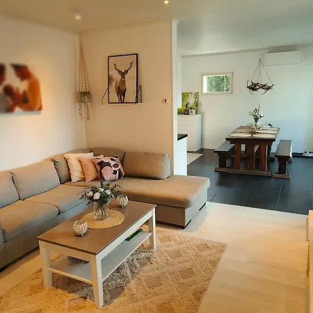 Appartement Korento - Private With Sauna & Lappish-style Grill Hut *