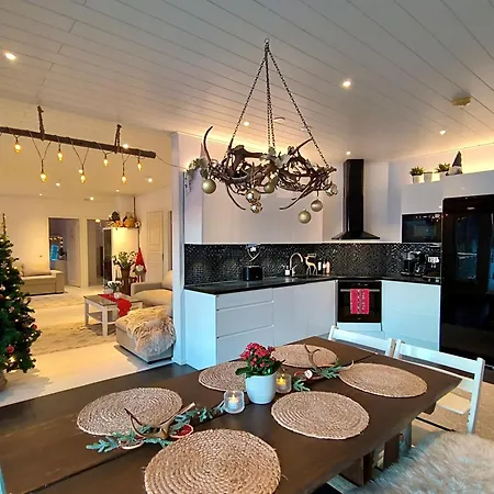 Korento - Private With Sauna & Lappish-style Grill Hut Rovaniemi