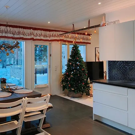 Korento - Private With Sauna & Lappish-style Grill Hut