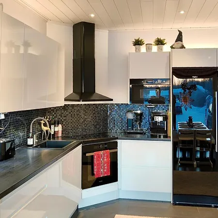 Korento - Private With Sauna & Lappish-style Grill Hut Apartment *