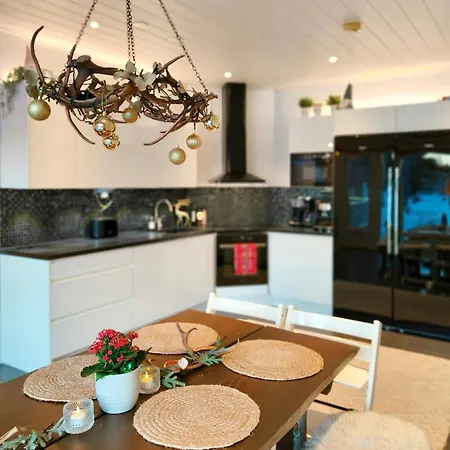 Korento - Private With Sauna & Lappish-style Grill Hut Rovaniemi