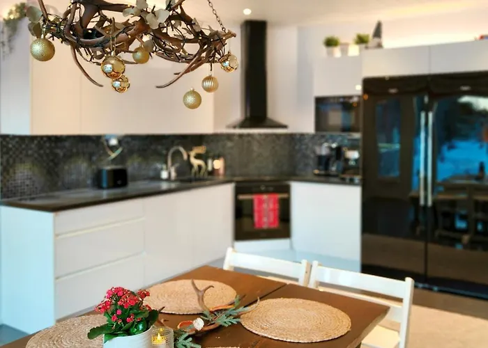 Korento - Private With Sauna & Lappish-style Grill Hut Rovaniemi